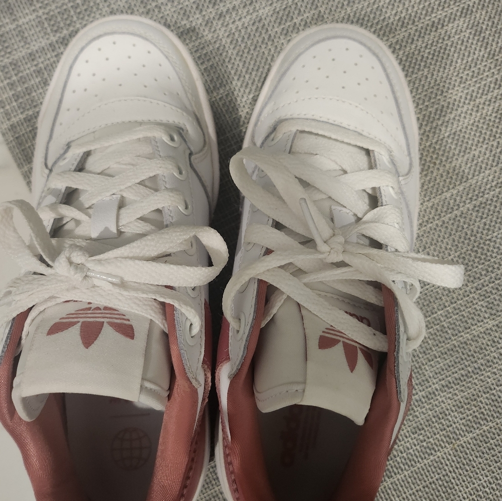 Adidas girls sneakers running shoes